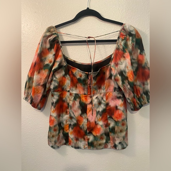 J. Crew  Squareneck Liberty Fabric Hazy Days Floral 100% cotton   Blouse Size 2‎ - Picture 2 of 6